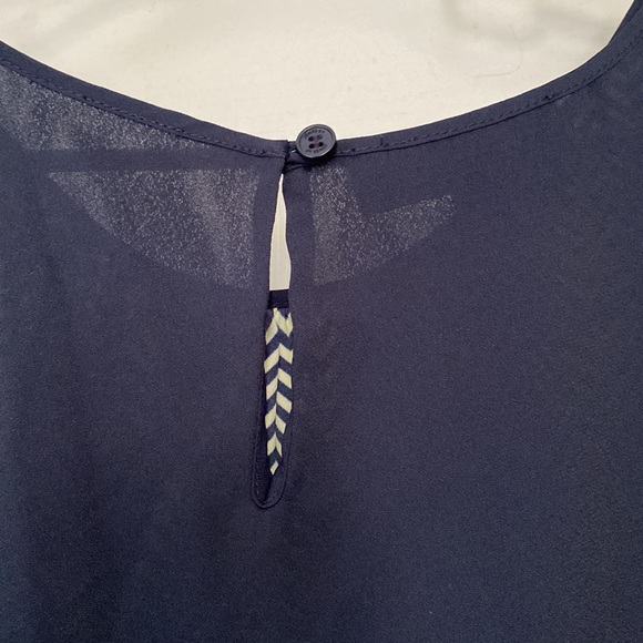 16w Jones New York collection top - Picture 3 of 6